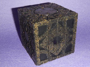 HellRaiser-Puzzle-Box1