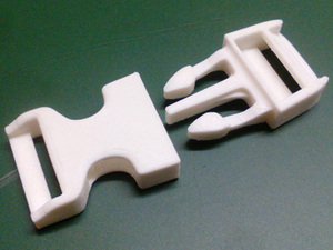 Plastic-buckles-for-20mm-straps1